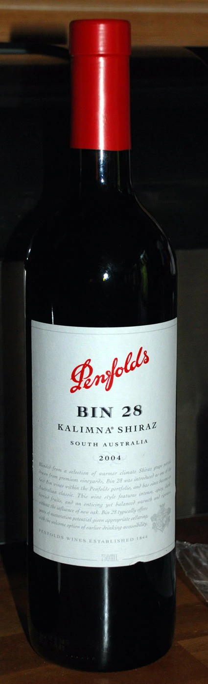 Bin 28 Kalimna Shiraz ( Penfolds Wines ) 2004