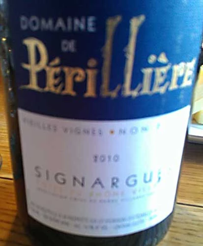 D. Périllière Sinargues Vieilles Vignes ( Les Vign. D`Estezargues ) 2010