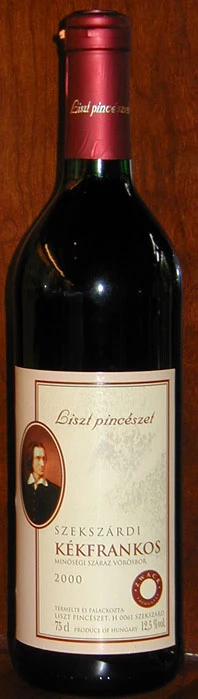 Szekszárdi Kekfrankos ( Zwack ) 2000