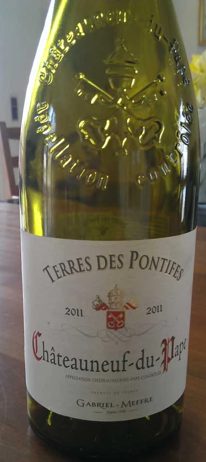 Châteauneuf du Pape Terres des Pontifes ( Gabriel Meffre ) 2011