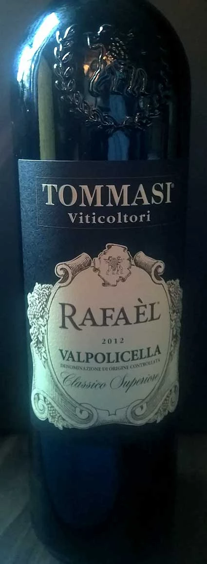 Valpolicella Classico Superiore Vigneto Rafael ( Tommasi ) 2016