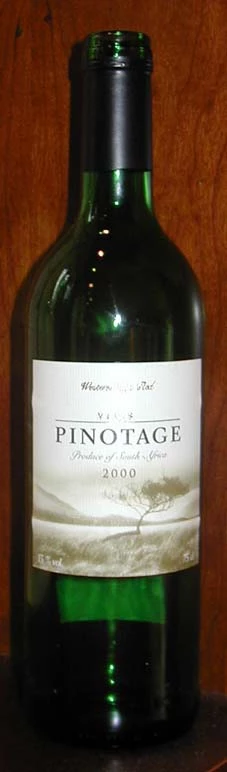 Vitis Pinotage ( Arcus - Norwegian distr. ) 2000